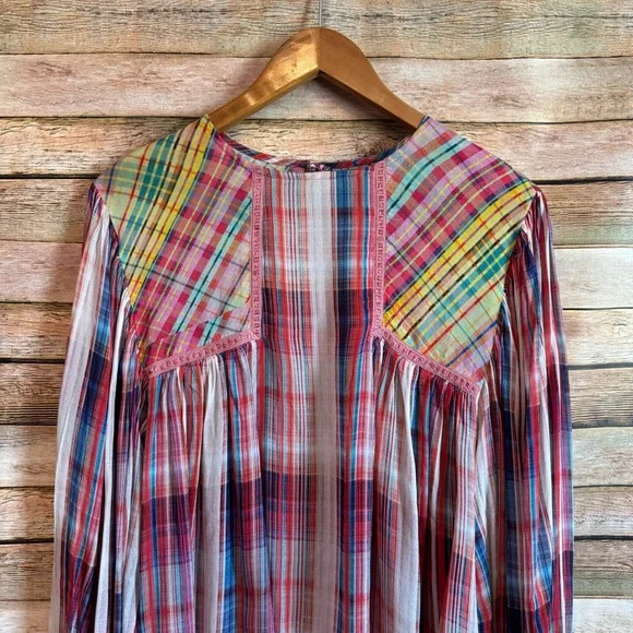 Blank London Women's Miranda Flowy Peasant Top in Rainbow Plaid Size Small - Picture 4 of 9